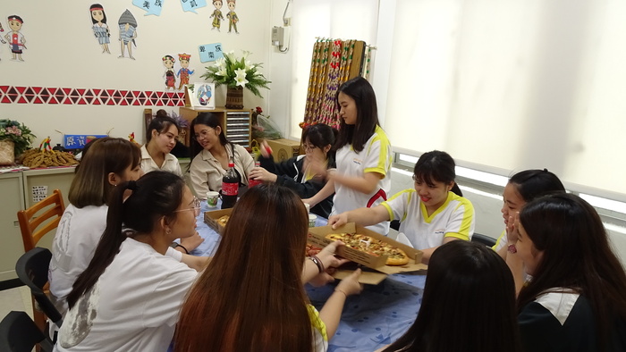 以定是很餓
