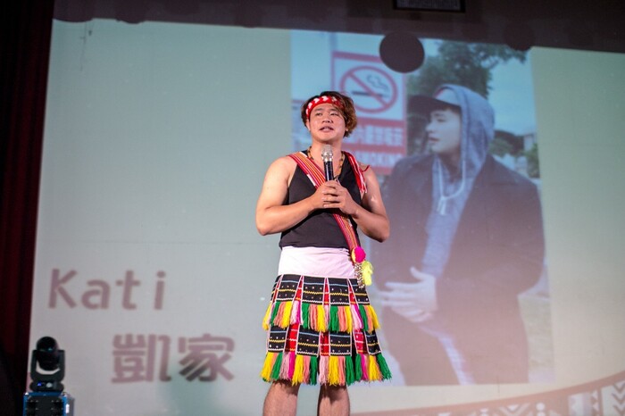老師好帥